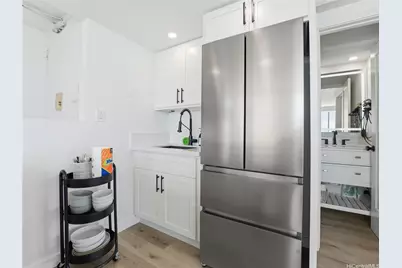 2427 Kuhio Avenue #3102, Honolulu, HI 96815 - Photo 14