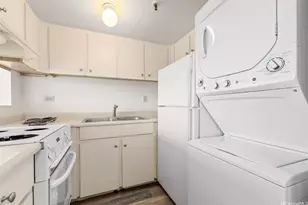 2499 Kapiolani Blvd, Honolulu, HI 96826 - Photo 12