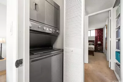 2121 Ala Wai Boulevard #2505, Honolulu, HI 96815 - Photo 18