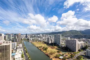 2121 Ala Wai Blvd, Honolulu, HI 96815 - Photo 16