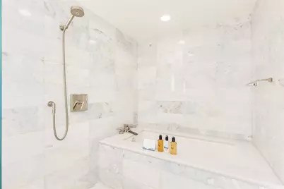 383 Kalaimoku Street #E2905, Honolulu, HI 96815 - Photo 16