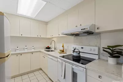 311 Ohua Avenue #802B, Honolulu, HI 96815 - Photo 10