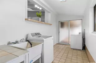 218 Hakuone St, Wahiawa, HI 96786 - Photo 10