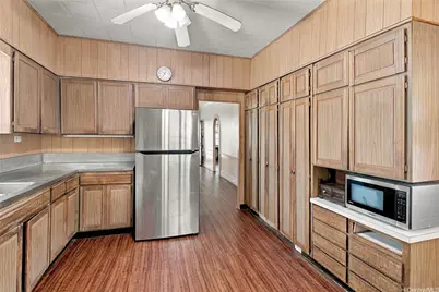 2939 Kahawai Street, Honolulu, HI 96822 - Photo 20