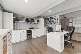 610 Koko Isle Cir, Honolulu, HI 96825 - Photo 6