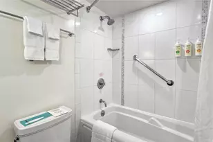 410 Atkinson Dr, Honolulu, HI 96814 - Photo 6