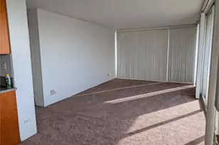 2825 S King St, Honolulu, HI 96826 - Photo 10