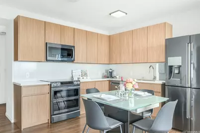 1391 Kapiolani Boulevard #3011, Honolulu, HI 96814 - Photo 2