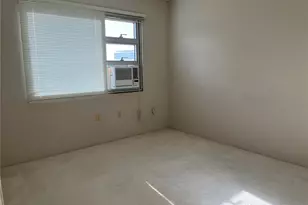 3009 Ala Makahala Pl, Honolulu, HI 96818 - Photo 4