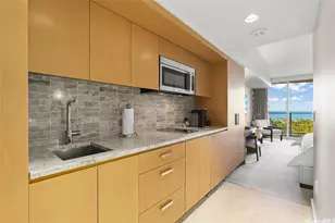 383 Kalaimoku St, Honolulu, HI 96815 - Photo 6