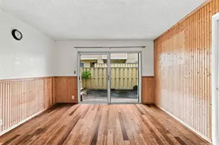 94-1063 Kaukahi Pl, Waipahu, HI 96797 - Photo 6