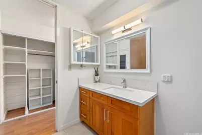1550 Wilder Avenue #B302, Honolulu, HI 96822 - Photo 8