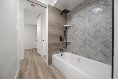 1160 Ala Napunani Street #1806, Honolulu, HI 96818 - Photo 14