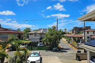816 Lopez Ln, Honolulu, HI 96817 - Photo 2