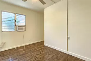 816 Lopez Ln, Honolulu, HI 96817 - Photo 10