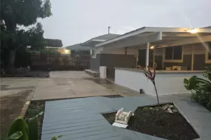 98-005 Kaluamoi Pl, Pearl City, HI 96782 - Photo 20