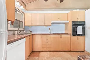 1322 Ulupuni St, Kailua, HI 96734 - Photo 6