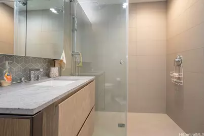 1000 Auahi Street #2305, Honolulu, HI 96814 - Photo 4