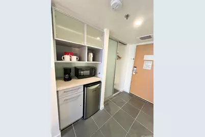 410 Atkinson Drive #1021, Honolulu, HI 96814 - Photo 8