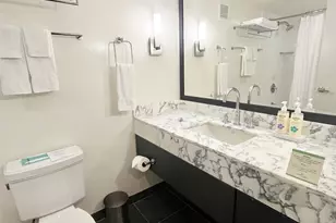 410 Atkinson Dr, Honolulu, HI 96814 - Photo 6