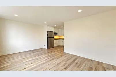 1560 Kanunu Street #1414, Honolulu, HI 96814 - Photo 4