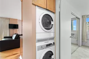 2421 Tusitala St, Honolulu, HI 96815 - Photo 10