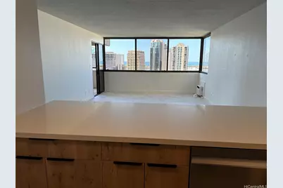 1255 Nuuanu Avenue #2002, Honolulu, HI 96817 - Photo 2