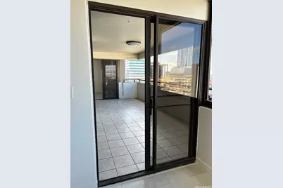 1255 Nuuanu Avenue #2002, Honolulu, HI 96817 - Photo 4