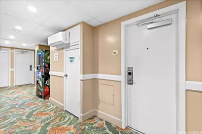 1850 Ala Moana Boulevard #905, Honolulu, HI 96815 - Photo 4