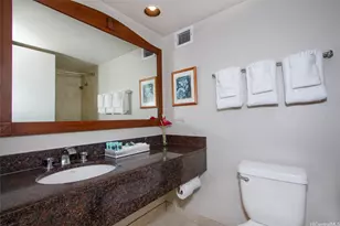 2045 Kalakaua Ave, Honolulu, HI 96815 - Photo 10