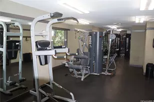 521 Hahaione St, Honolulu, HI 96825 - Photo 12