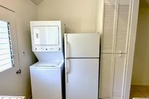 521 Pepeekeo St, Honolulu, HI 96825 - Photo 6