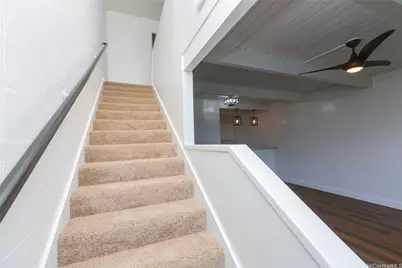 1379 Hunakai Street #4, Honolulu, HI 96816 - Photo 6