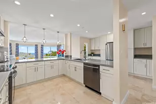 1906 Alaweo St, Honolulu, HI 96821 - Photo 8