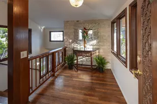 4240 Kaikoo Pl, Honolulu, HI 96816 - Photo 4