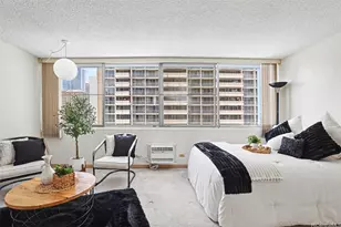 1560 Kanunu St, Honolulu, HI 96814 - Photo 1