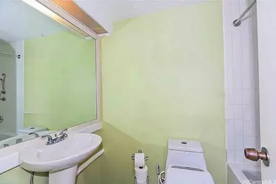 700 Richards Street #1104, Honolulu, HI 96813 - Photo 10