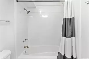 2501 Coyne St, Honolulu, HI 96826 - Photo 6