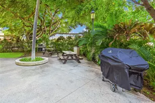 300 Wai Nani Wy, Honolulu, HI 96815 - Photo 20