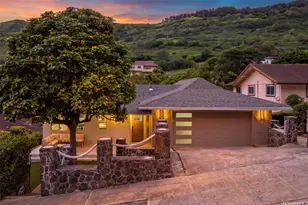 950 Hahaione St, Honolulu, HI 96825 - Photo 1