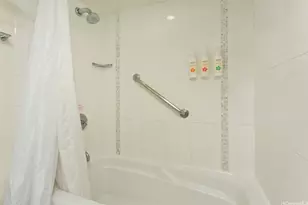 410 Atkinson Dr, Honolulu, HI 96814 - Photo 8
