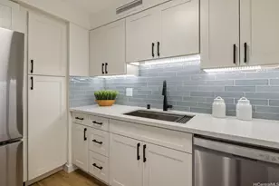 1600 Ala Moana Blvd, Honolulu, HI 96815 - Photo 8
