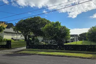 25 Wood St, Honolulu, HI 96817 - Photo 2