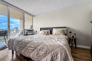 1215 Alexander St, Honolulu, HI 96826 - Photo 4