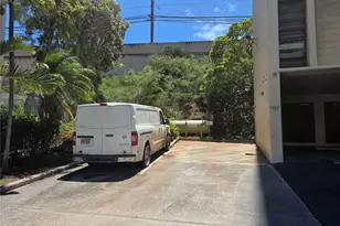 2929 Ala Ilima St, Honolulu, HI 96818 - Photo 12