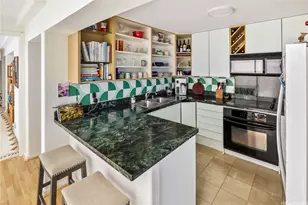 3015 Kalakaua Ave, Honolulu, HI 96815 - Photo 10