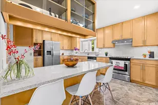 677 Hunalewa St, Honolulu, HI 96816 - Photo 8