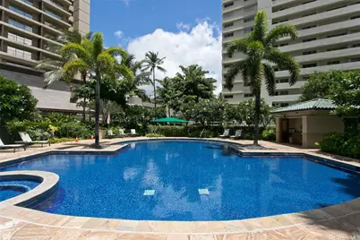 421 Olohana Street #904, Honolulu, HI 96815 - Photo 2