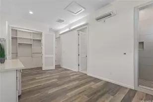 1207 Laukahi St, Honolulu, HI 96821 - Photo 8