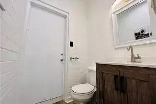 1225 Rycroft St, Honolulu, HI 96814 - Photo 12